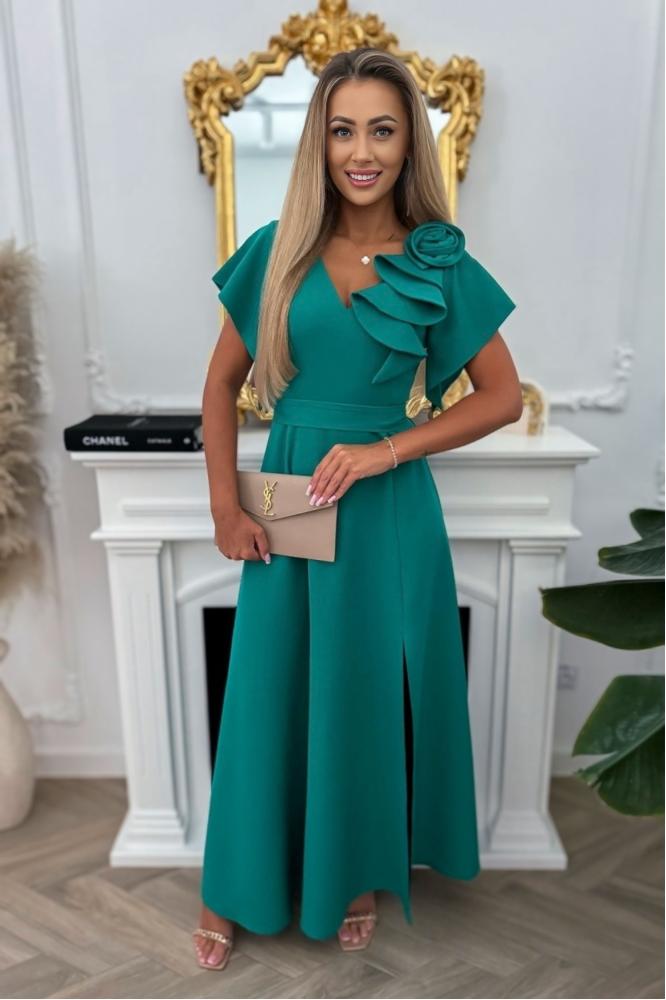 Zelené dlhé spoločenské šaty s kvetom