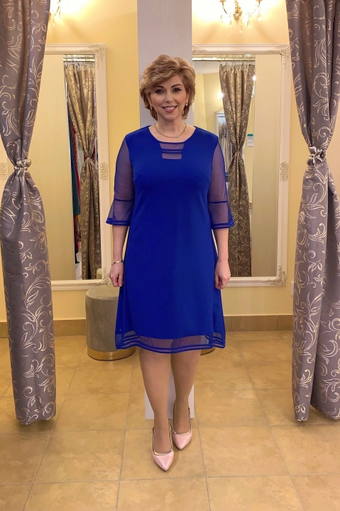 Krátke modré šaty s padavou áčkovou sukňou