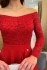Asymetrické červené šaty s krajkou
