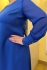 Krátke elegantné modré šaty s tylovým rukávom