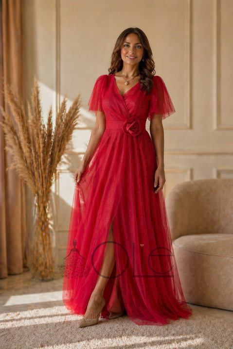 Dlhé červené spoločenské šaty na svadbu s tylom