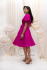 Krátke cyklamenové spoločenské šaty na svadbu